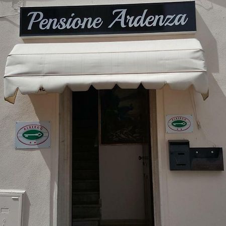 Albergo Pensione Ardenza Self Check-In Livorno Exteriér fotografie