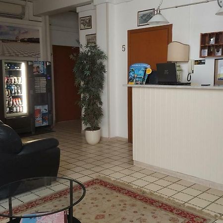 Albergo Pensione Ardenza Self Check-In Livorno Exteriér fotografie