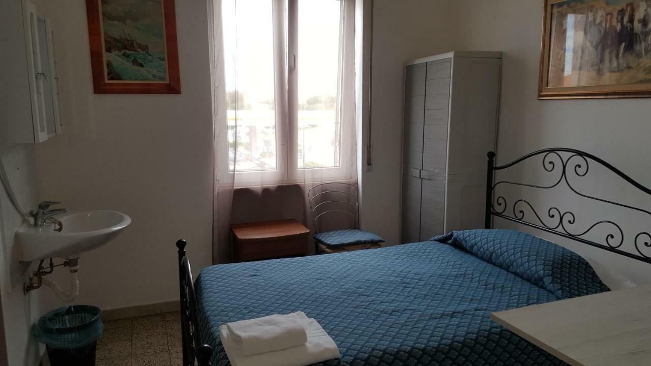 Albergo Pensione Ardenza Self Check-In Livorno Exteriér fotografie