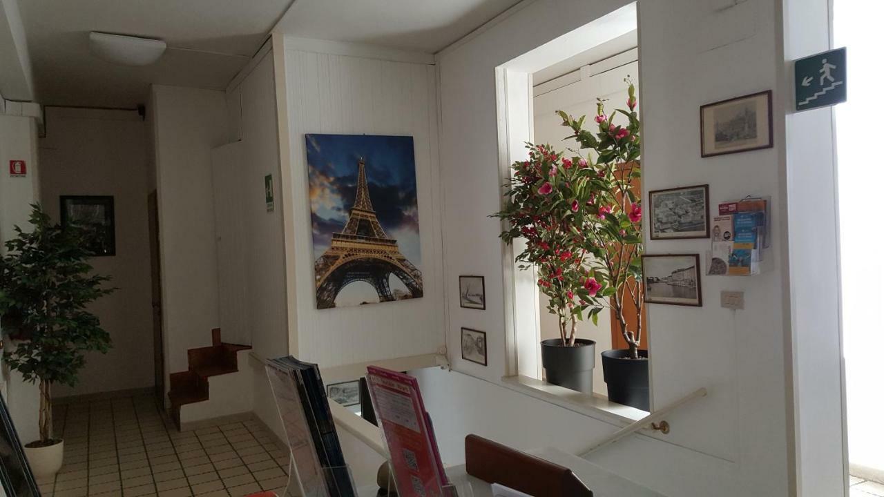 Albergo Pensione Ardenza Self Check-In Livorno Exteriér fotografie