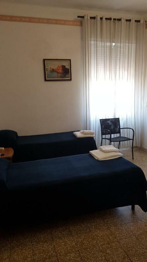 Albergo Pensione Ardenza Self Check-In Livorno Exteriér fotografie